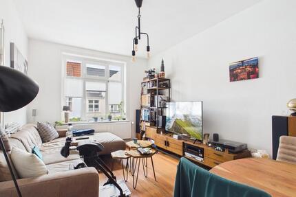 Attraktive 3-Zimmer-Etagenwohnung mit Balkon in zentraler Bestlage - Lübeck Sankt Jürgen