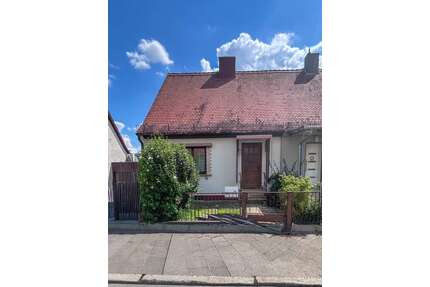Haus zum Kaufen in Apolda 185.000,00 € 84.07 m²