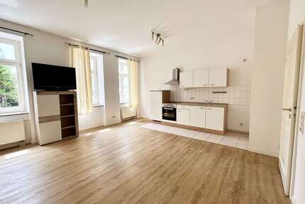 Wohnung zum Mieten in Chemnitz 265,00 € 43.83 m²