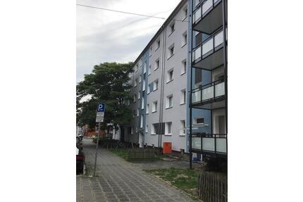 Renovierte 1,5-Zimmer-Single-Wohnung im Erdgeschoß - Nürnberg Rabus