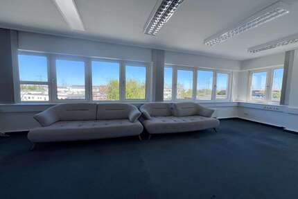 Büro in Hamburg 1.500,00 € 191 m²