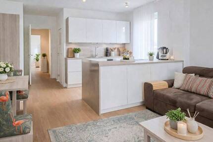 Exklusive KfW-40 Gartenwohnung inkl. 2 TG-Stellplätze am Wald - Barrierefrei - München-Pendler - Fürstenfeldbruck