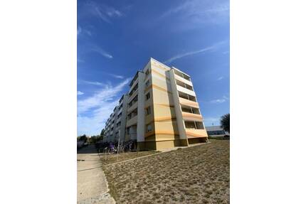 Dein neues Zuhause wartet - 375,00&nbsp;EUR Kaltmiete, ca.&nbsp; 57,90&nbsp;m&sup2;&nbsp;Wohnfl&auml;che in Dessau-Roßlau (PLZ: 06842) Innenstadt