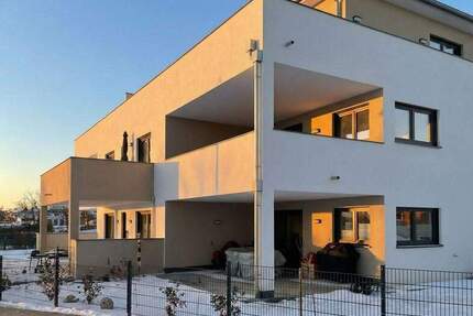 Gehobene Neubauwohnung mit überdachtem Balkon - Buchdorf