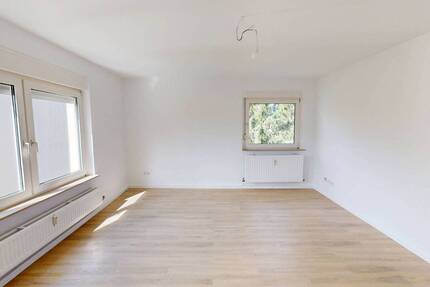 Hell und modern: Große 3-Zimmer-Wohnung mit BALKON und fußläufiger Nähe zum Mainufer - Wertheim Bestenheid