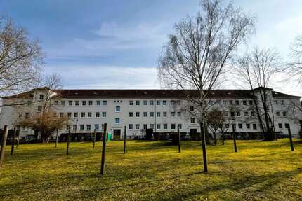 Wohnung zum Mieten in Braunsbedra 273,00 € 49.6 m²