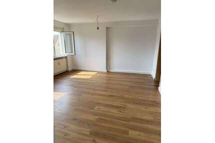 Wohnung zum Mieten in Friedrichshafen 510,00 € 57.08 m²