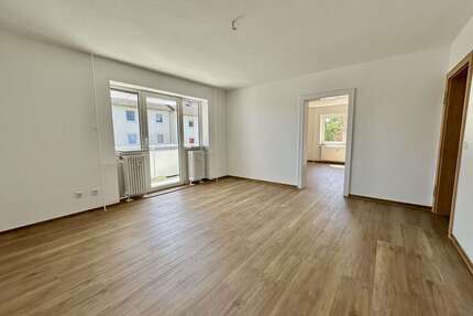 Wohnung zum Mieten in Wiesbaden 1.150,00 € 85 m²