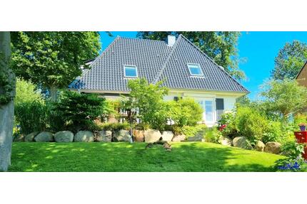 Einfamilienhaus zu vermieten, 5 Zimmer, 184 qm, Grundstück 1064qm - Flintbek