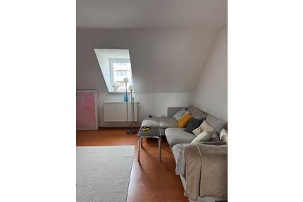 Zwischenmiete Nordend möbliert - 1.000,00&nbsp;EUR Kaltmiete, ca.&nbsp; 60,00&nbsp;m&sup2; in Frankfurt am Main (PLZ: 60316) Nordend Ost