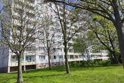 Wohnung zum Mieten in Chemnitz 421,00 € 70.23 m²