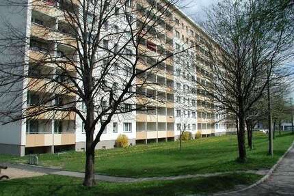 Wohnung zum Mieten in Chemnitz 274,00 € 45.29 m²