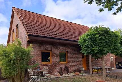 Haus zum Kaufen in Aurich 285.000,00 € 96 m²