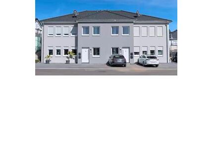 92 m² Wohnung 1. OG, 4 ZKB Einbauküche, Balkon, KFW55 - Bitburg