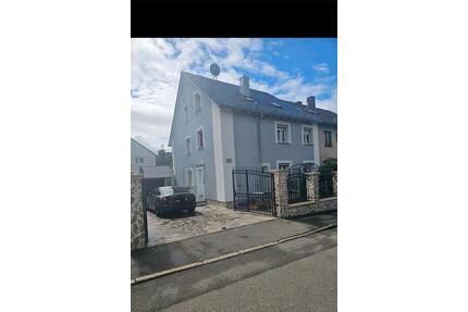 Mehr Familien Haus Böblingen - 1.178.000,00&nbsp;EUR Kaufpreis, ca.&nbsp; 235,00&nbsp;m&sup2; in Böblingen (PLZ: 71034) Dagersheim