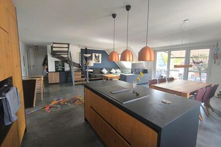Neuwertige moderne Maisonette-Wohnung mit Albtrauf-Blick - Gingen an der Fils