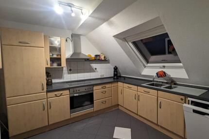 2 Zimmer Dachgeschoss Wohnung zu Vermieten - Sankt Leon-Rot