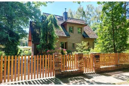 Haus zum Mieten in Glienicke 2.500,00 € 136.09 m²
