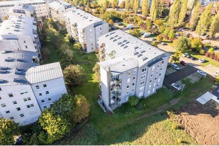 Vermieter werden südöstlich von Halle: 2-Zimmerwohnung in Großkugel