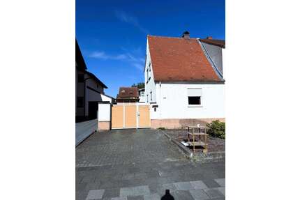 Haus zum Kaufen in Haßloch 355.000,00 € 141 m²