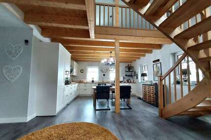 Haus zum Kaufen in Dersum 555.000,00 € 159.82 m²