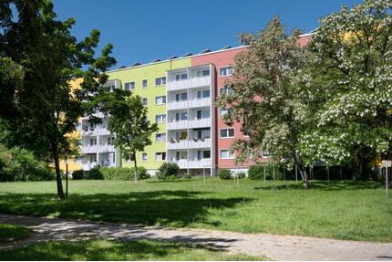 Für Sie neu saniert! - 367,00&nbsp;EUR Kaltmiete, ca.&nbsp; 60,85&nbsp;m&sup2; in Halle (Saale) (PLZ: 06132) Silberhöhe