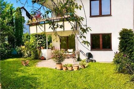 Gartenwohnung 2,5 Zi mit Hobbyraum in Waldtrudering - München Trudering-Riem