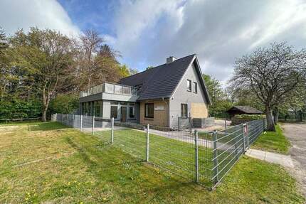 Vielseitiges Gebäudeensemble mit Geschichte - Schule, Kindergarten & Wohnhaus auf großem Grundstück - Humptrup