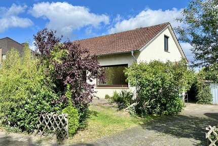 Haus zum Kaufen in Detmold 289.000,00 € 119.36 m²