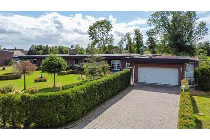 Sanierungsbedürftiger Bungalow im Villenstil mit traumhaftem Grundriss - Südbrookmerland / Münkeboe Moorhusen