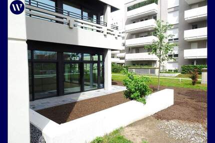 *Neues Wohngefühl* Helle 3-Zimmer-Wohnung mit Terrasse, 2 Bäder, Parkettboden und Einbauküche - Frankfurt am Main Schwanheim