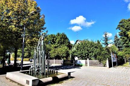**Investieren Sie in einen tollen Sachwert** MFH mit Einzelhaus + GarageStellpl. Neufahrn (S1)** - Neufahrn bei Freising