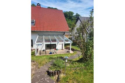 Gepflegtes Zweifamilienhaus 3 Wohneinheiten - Quierschied