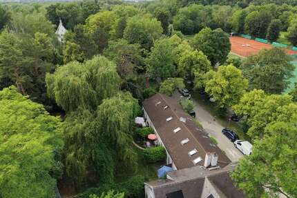 Haus zum Kaufen in Unterföhring 1.298.000,00 € 233 m²