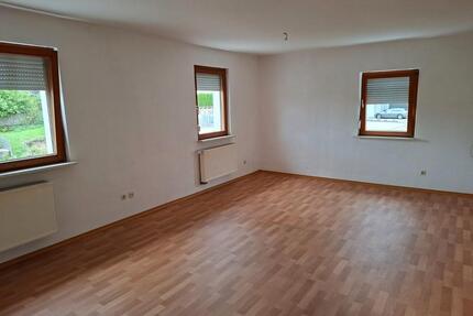 80 m² Wohnung im Obergeschoss - 750,00&nbsp;EUR Kaltmiete, ca.&nbsp; 80,00&nbsp;m&sup2; in Lauchheim (PLZ: 73466)