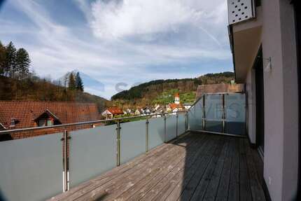 Wohnung zum Kaufen in Ottenhöfen im Schwarzwald 335.000,00 € 77 m²