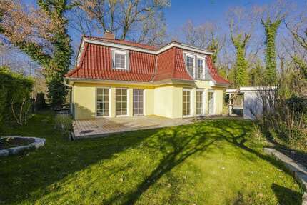 Haus zum Kaufen in Potsdam 990.000,00 € 171.89 m²
