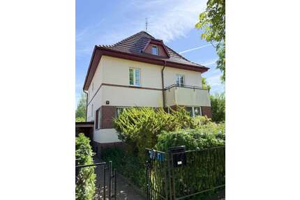 Haus zum Kaufen in Berlin 849.000,00 € 198.98 m²