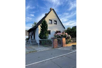 Stilvolles Wohnhaus mit seperater Einliegerwhg. im Süden Berlins