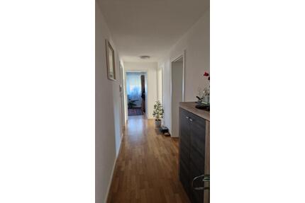 4-Zimmer-Wohnung zu vermieten - 1.000,00&nbsp;EUR Kaltmiete, ca.&nbsp; 98,00&nbsp;m&sup2; in Welzheim (PLZ: 73642)