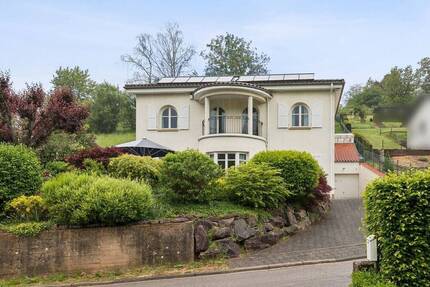 Mediterrane Eleganz in exklusiver Höhenlage - Schmelz