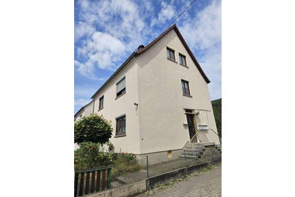 Charmantes Mehrfamilienhaus mit Geschichte - Wohnen und Investieren in ruhiger Lage - Geislingen