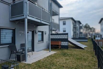 Moderne Erdgeschosswohnung mit Garten und Terrasse in Nittenau zu vermieten