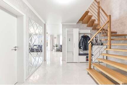 Wohnung zum Kaufen in Münsingen 449.000,00 € 131 m²