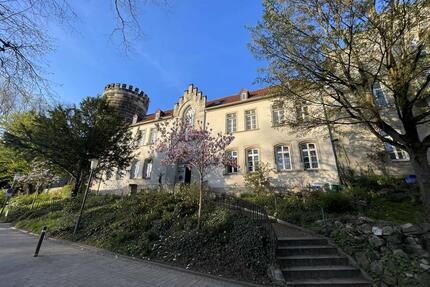 Attraktive Gewerbeeinheit im historischen Hexenturmgebäude im Zentrum Coburgs!