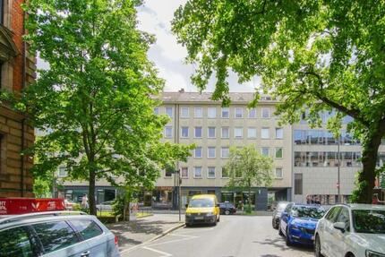 Direkt am Plärrer, Helle 1 Zi. Wohnung 30 m² mit Aufzug - Nürnberg Eberhardshof