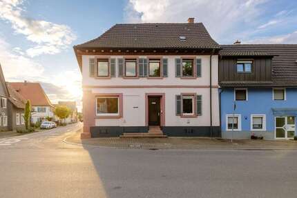 Haus zum Kaufen in Ringsheim 550.000,00 € 200 m²