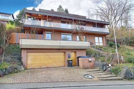 Haus zum Kaufen in Wetzlar 675.000,00 € 229 m²