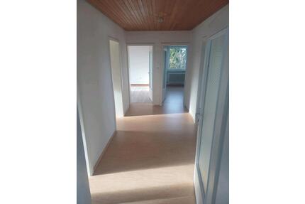 Wohnung,Mietwohnung - 720,00&nbsp;EUR Kaltmiete, ca.&nbsp; 72,00&nbsp;m&sup2; in Großaitingen (PLZ: 86845)