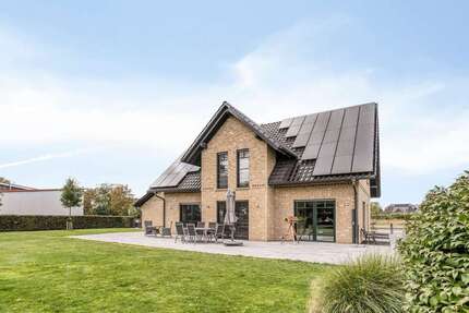 Haus zum Kaufen in Rees 729.000,00 € 180 m²